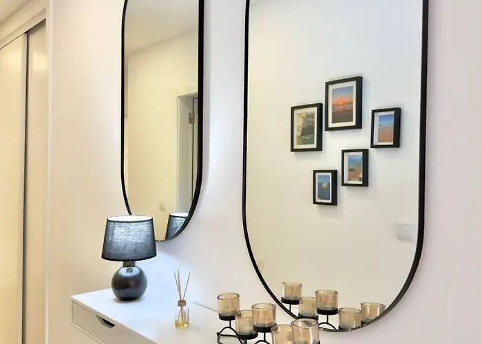 The Modern Cocoon - Novo De 2 Quartos Lägenhet Peniche