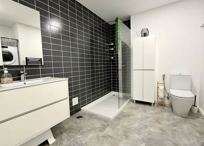 The Modern Cocoon - Novo De 2 Quartos بينيش